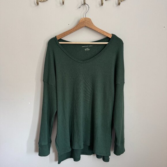 American Eagle Forest Green Ribbed V-Neck Top - Size Large - Picture 1 of 2